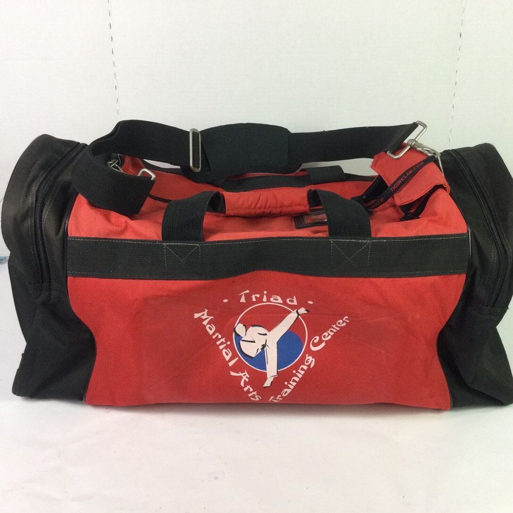 Martial ArtsSparring gear Equipment‎ bag Red Duffel w/Shoulder Strap 24x 12x12